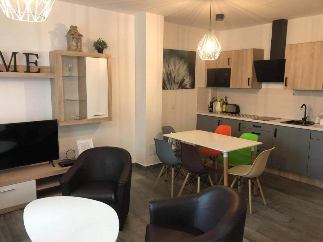 Lido Nappali + 3 Halo Apartman Балатонлелле Экстерьер фото